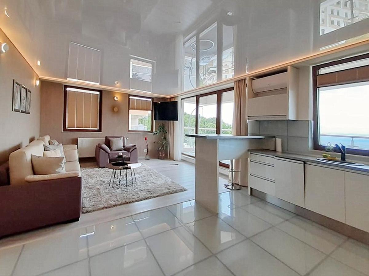Sky View - Luxury Apartment With A Dream View Brașov Exterior foto