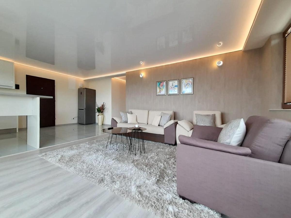 Sky View - Luxury Apartment With A Dream View Brașov Exterior foto
